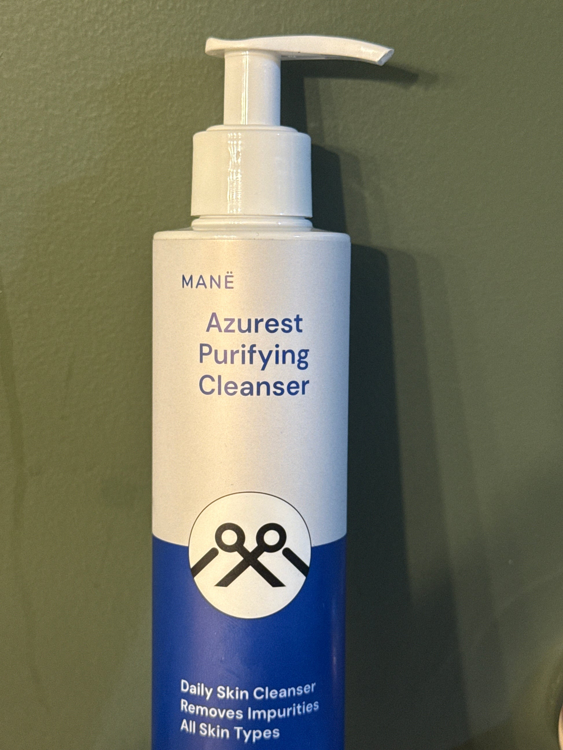 Azurest Purifying Facial Cleanser for Sensitive Skin MANË